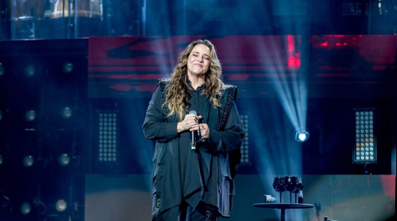 Entre memórias, reencontros e celebrações: Ana Carolina leva “25 Anas” ao Festival de Inverno Rio