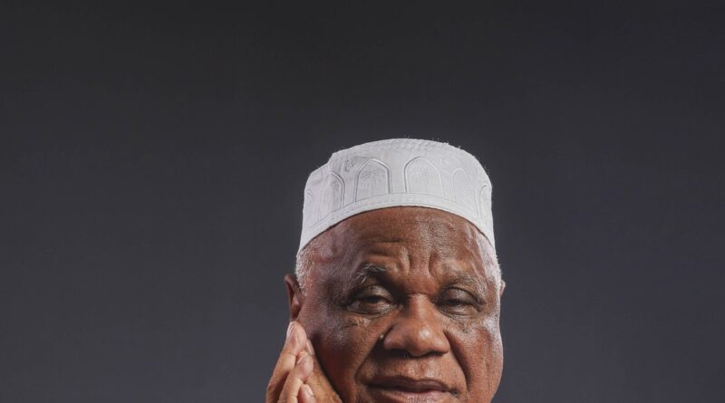 Prof. Dr. Babalawô Ivanir dos Santos participa de encontro internacional da Comunidade Muçulmana Ahmadiyya, no Reino Unido