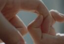 Carly Rae Jepsen apresenta seu novo single e clipe “Motivation”