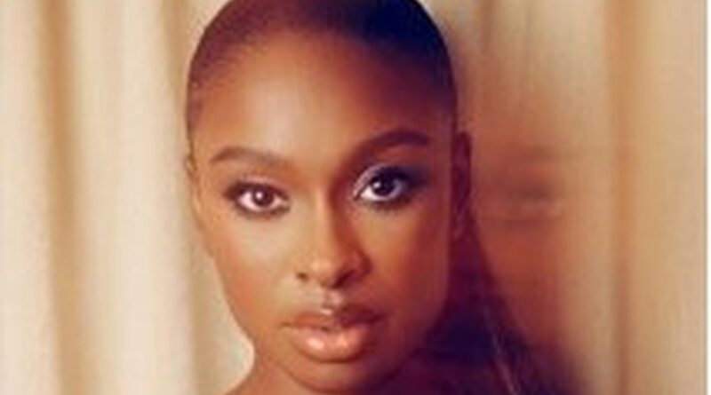 Coco Jones lança o single “Love Me Through”