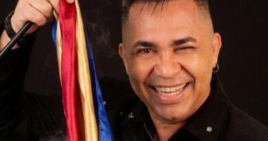 Comédia e mágica na Baixada: “Rindo À Toa” chega ao Teatro Nova Iguaçu Petrobras em única apresentação