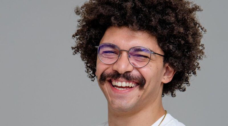 Pedro Alvorada comanda noite de samba e MPB no Rio Scenarium
